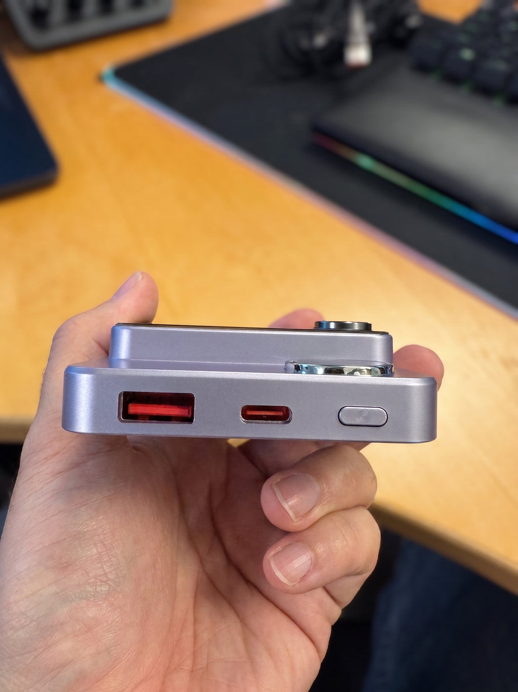 10000mAh Magnetic Wireless + Wired Power Bank| MagSafe Compatible